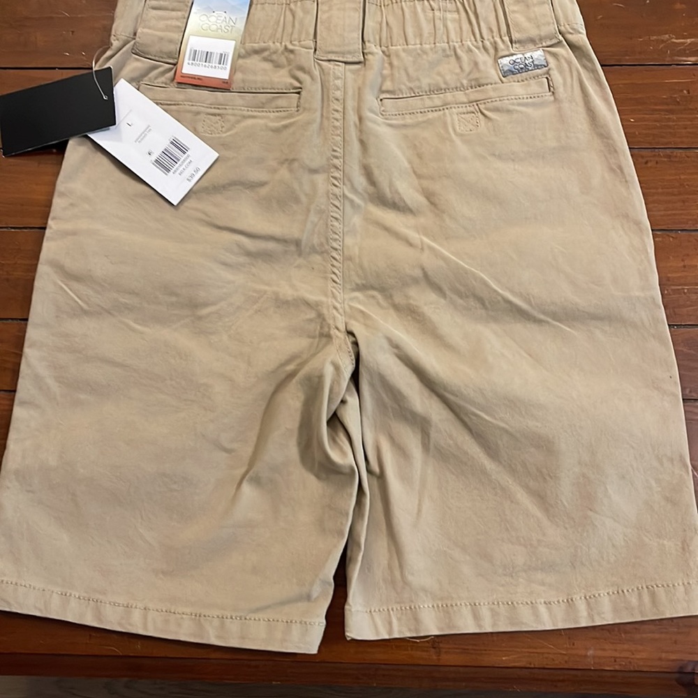 Shorts - Picture 5 of 7